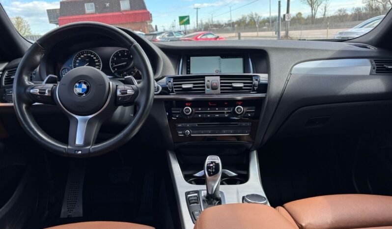 
								2018 BMW X4 M40i Sports Activity Coupe full									