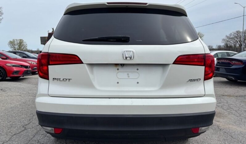 
								2017 Honda Pilot 4WD EX-L with DVD Rear Entertainment System full									