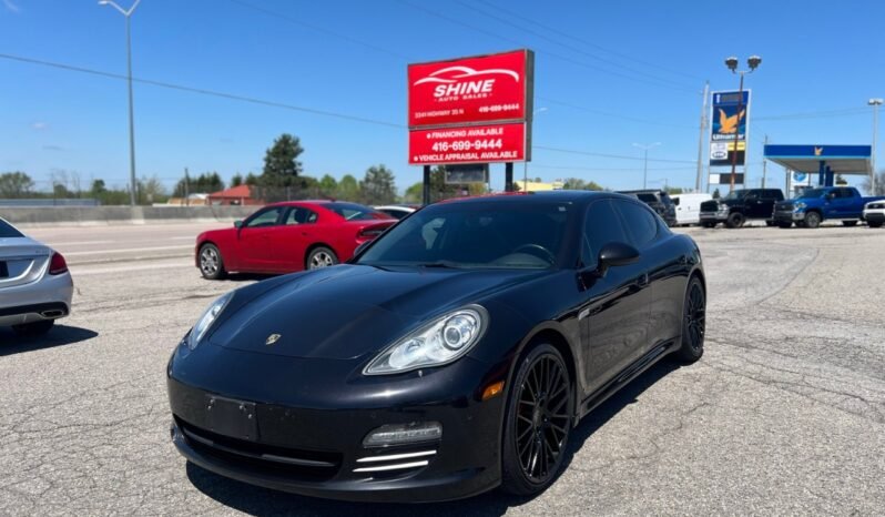 2011 Porsche Panamera 4dr HB 4