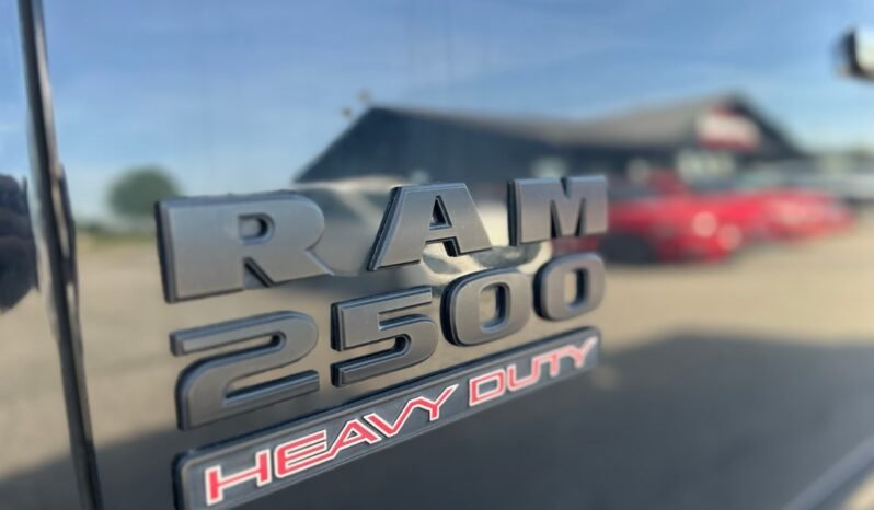 
								2014 Ram 2500 4WD Mega Cab 6.3 Ft Box Laramie full									