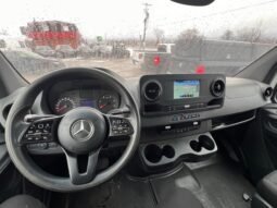 
										2020 Mercedes-Benz Sprinter Cargo Van 2500 Standard Roof V6 144″ full									