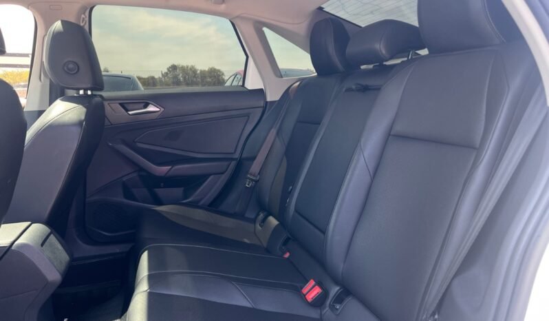 
								2019 Volkswagen Jetta Highline Auto full									