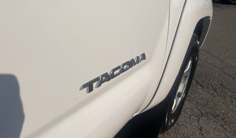 
								2015 Toyota Tacoma 4WD Double Cab V6 Auto full									