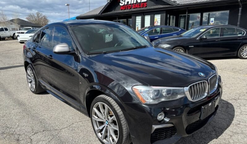 
								2018 BMW X4 M40i Sports Activity Coupe full									