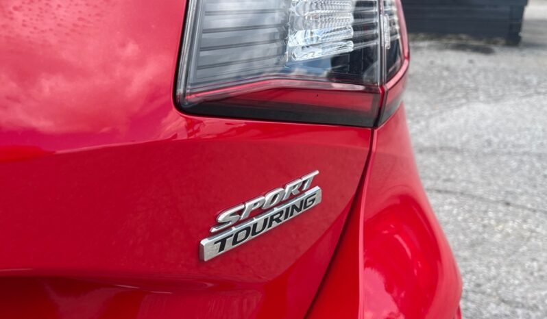 
								2022 Honda Civic Hatchback Sport Touring CVT Hatchback full									