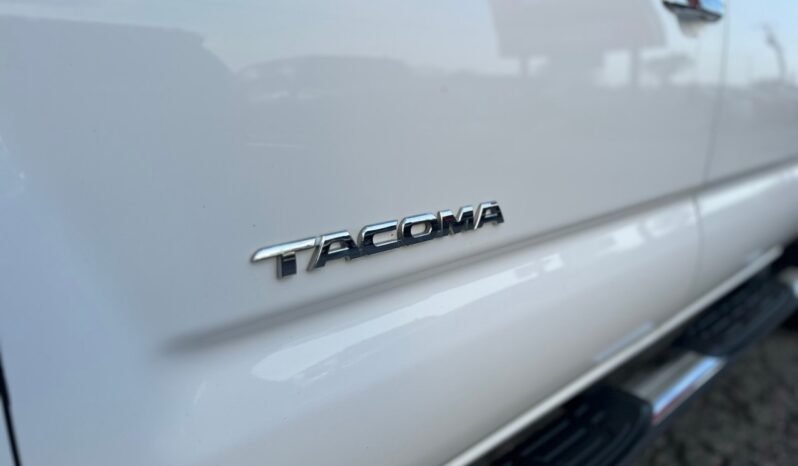 
								2014 Toyota Tacoma full									