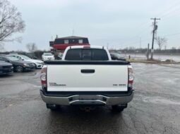 
										2015 Toyota Tacoma 4WD Double Cab V6 Auto full									