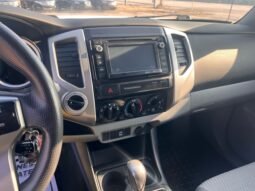 
										2015 Toyota Tacoma 4WD Double Cab V6 Auto full									