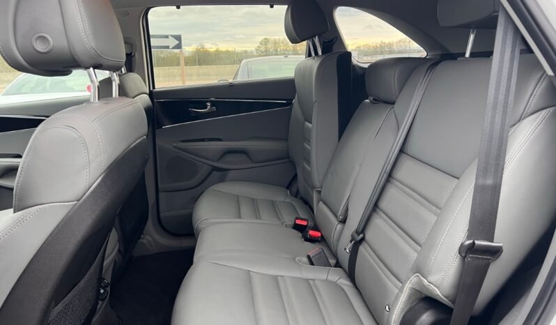 
								2016 Kia Sorento AWD 4dr 2.0L Turbo EX full									