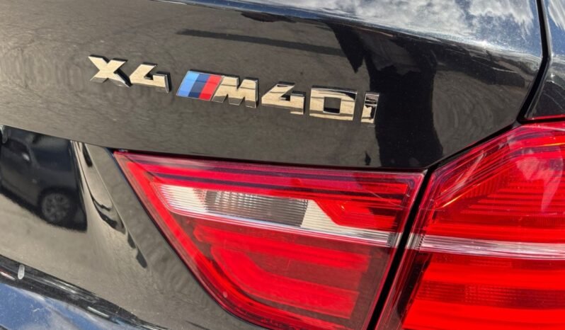 
								2018 BMW X4 M40i Sports Activity Coupe full									