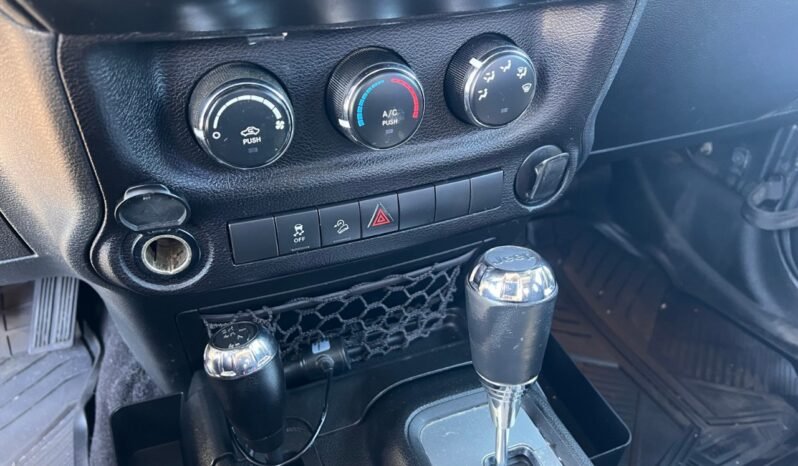 
								2017 Jeep Wrangler 4WD 2dr Sport full									
