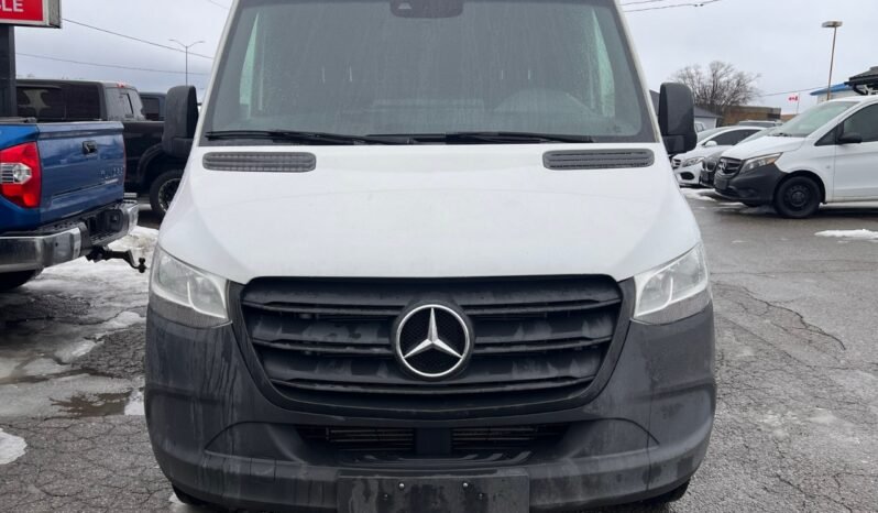 
								2020 Mercedes-Benz Sprinter Cargo Van 2500 Standard Roof V6 144″ full									
