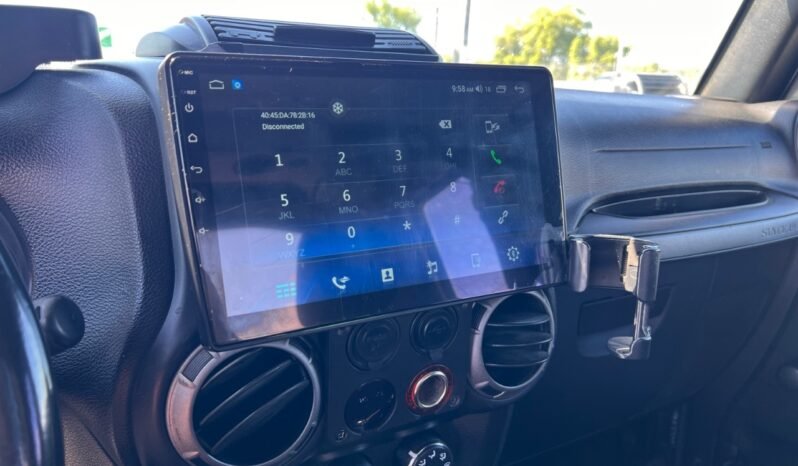 
								2017 Jeep Wrangler 4WD 2dr Sport full									