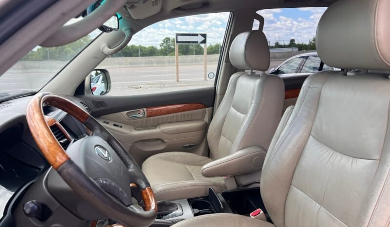 
								2005 Lexus GX 470 4dr SUV full									