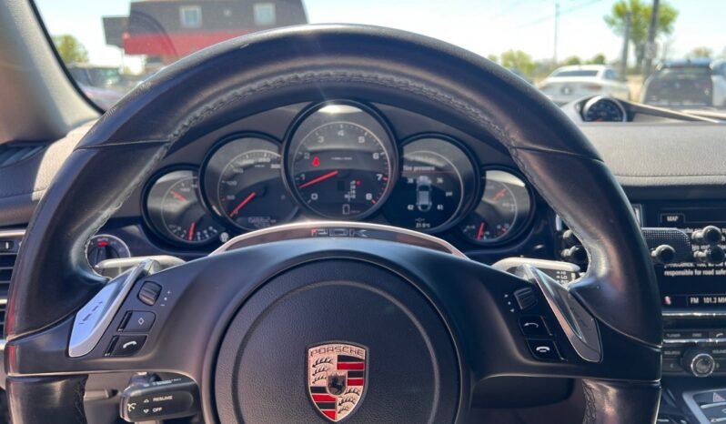 
								2011 Porsche Panamera 4dr HB 4 full									