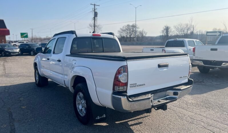 
								2015 Toyota Tacoma 4WD Double Cab V6 Auto full									