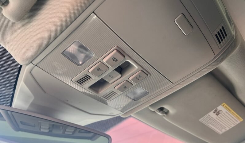
								2019 Volkswagen Jetta Highline Auto full									