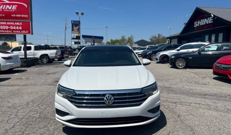 
								2019 Volkswagen Jetta Highline Auto full									