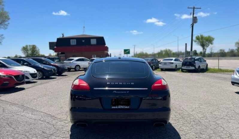 
								2011 Porsche Panamera 4dr HB 4 full									