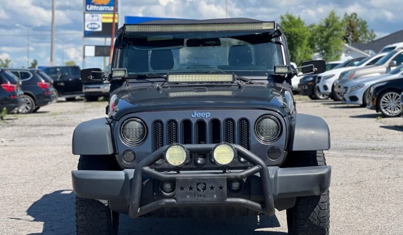 
								2017 Jeep Wrangler 4WD 2dr Sport full									