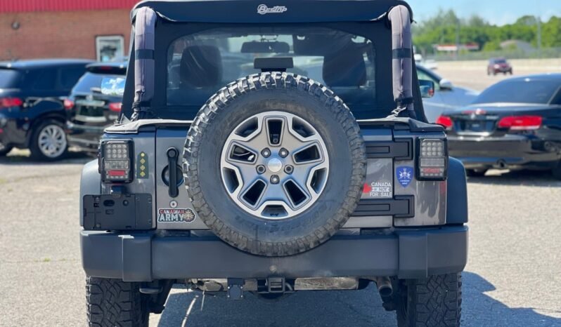 
								2017 Jeep Wrangler 4WD 2dr Sport full									
