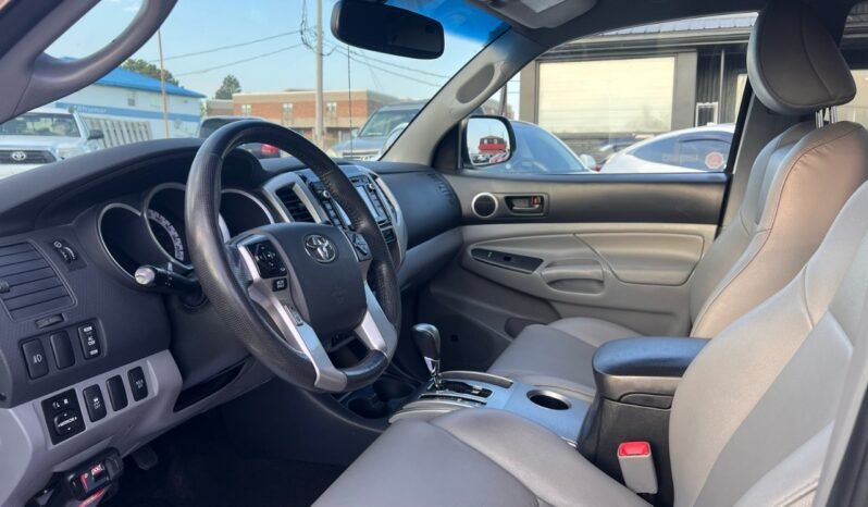 
								2014 Toyota Tacoma full									