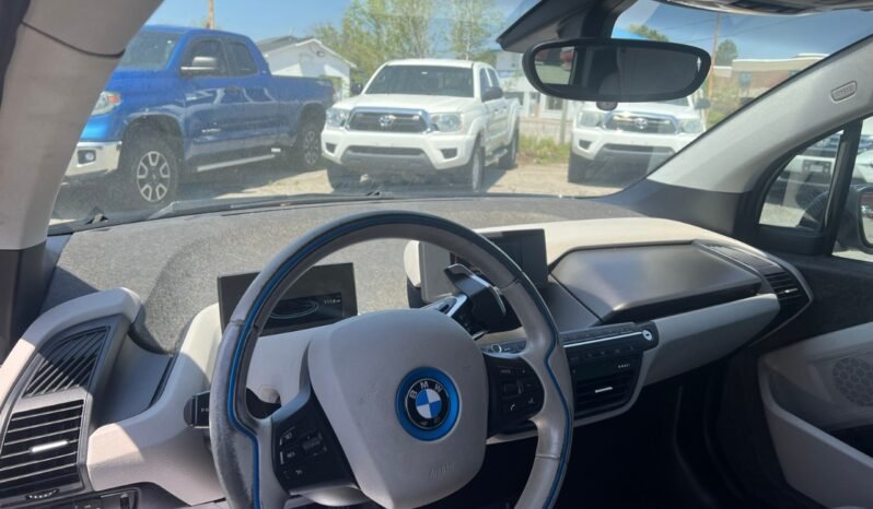 
								2015 BMW i3 4dr HB w/Range Extender full									