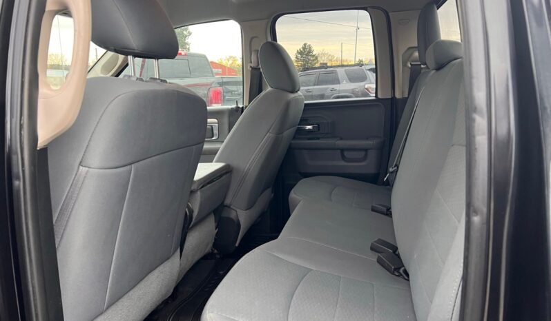 
								2018 Ram 1500 SLT 4×4 Quad Cab 6’4″ Box full									