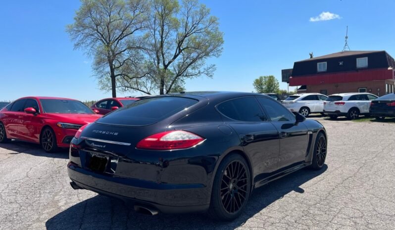 
								2011 Porsche Panamera 4dr HB 4 full									