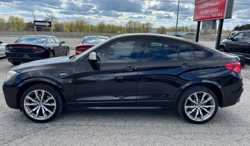
								2018 BMW X4 M40i Sports Activity Coupe full									