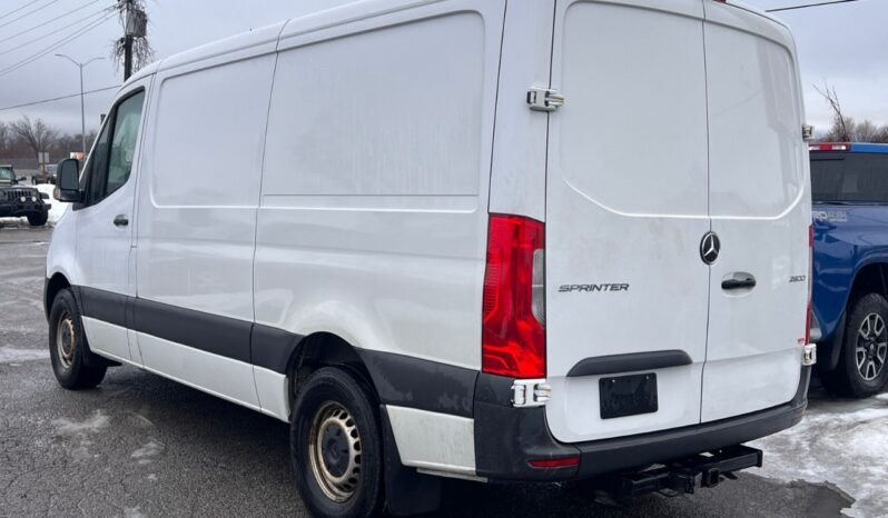 
								2020 Mercedes-Benz Sprinter Cargo Van 2500 Standard Roof V6 144″ full									