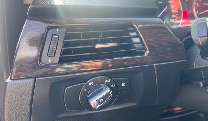 
								2011 BMW 3 Series 2dr Cpe 328i xDrive AWD full									
