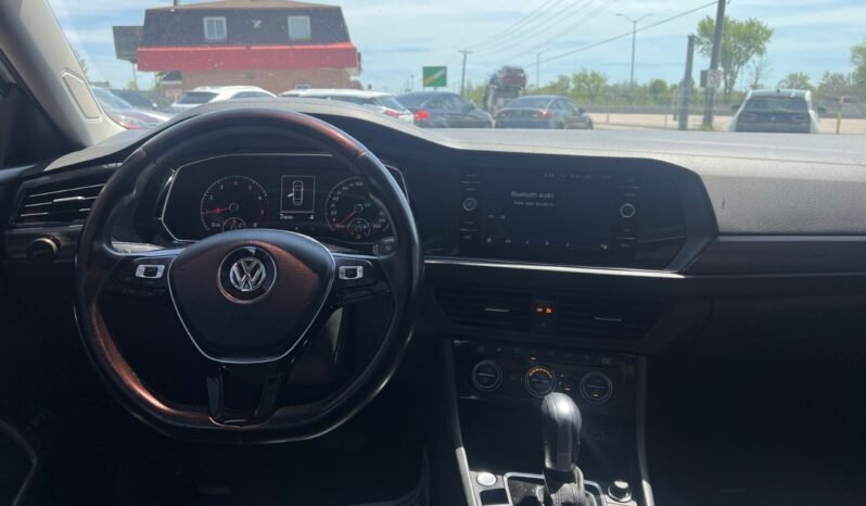 
								2019 Volkswagen Jetta Highline Auto full									