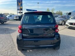 
										2011 smart fortwo 2dr Cpe Pure full									