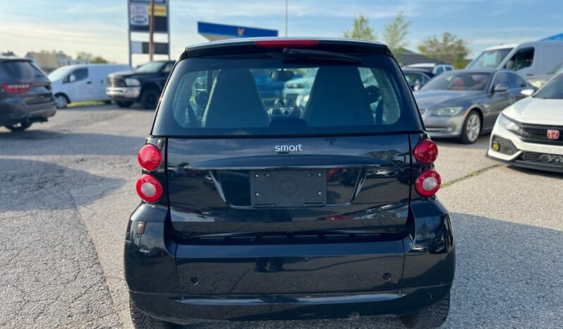 
								2011 smart fortwo 2dr Cpe Pure full									