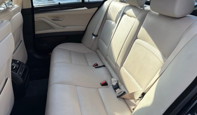 
								2015 BMW 5 Series 4dr Sdn 528i xDrive AWD full									