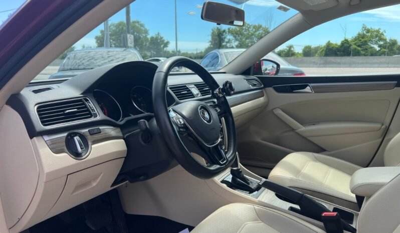 
								2017 Volkswagen Passat 4dr Sdn 1.8 TSI Auto Comfortline full									