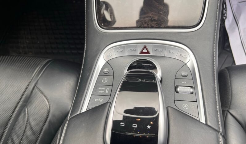 
								2015 Mercedes-Benz S-Class S 63 AMG Sedan full									