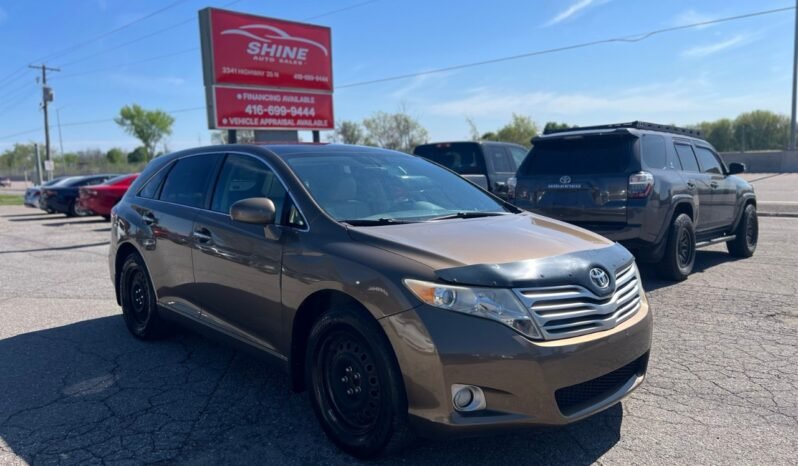 
								2011 Toyota Venza 4dr Wgn V6 AWD full									