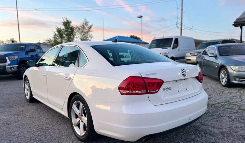 
								2015 Volkswagen Passat 4dr Sdn 1.8 TSI Auto Comfortline full									