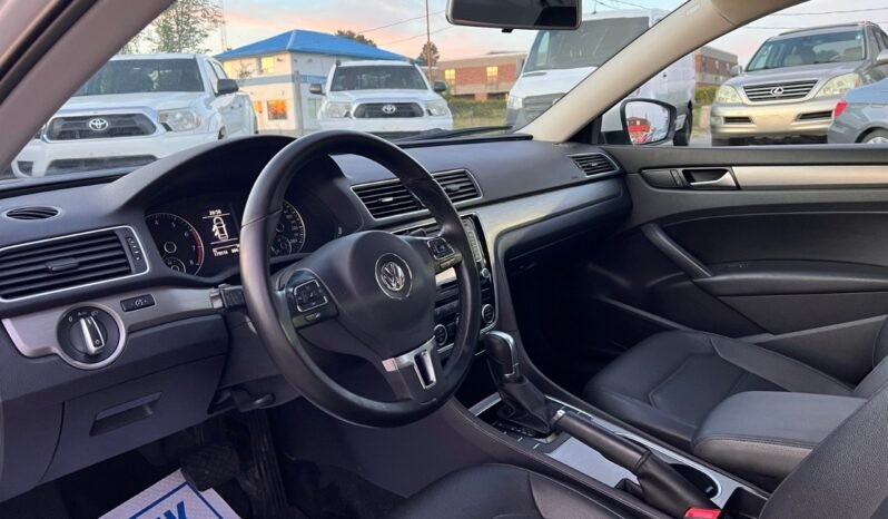 
								2015 Volkswagen Passat 4dr Sdn 1.8 TSI Auto Comfortline full									
