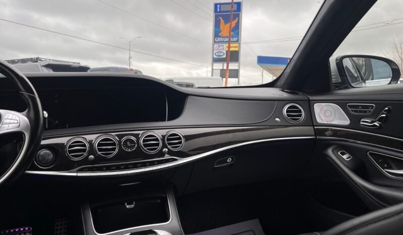 
								2015 Mercedes-Benz S-Class S 63 AMG Sedan full									