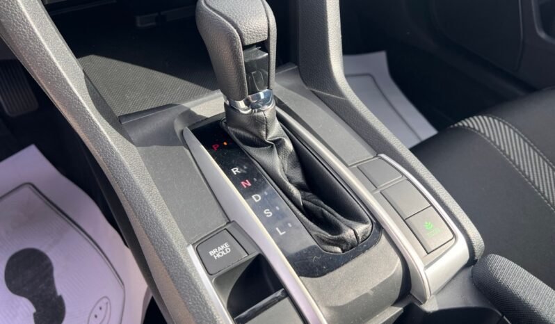
								2018 Honda Civic Sedan LX CVT Sedan full									