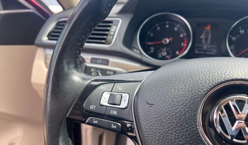 
								2017 Volkswagen Passat 4dr Sdn 1.8 TSI Auto Comfortline full									