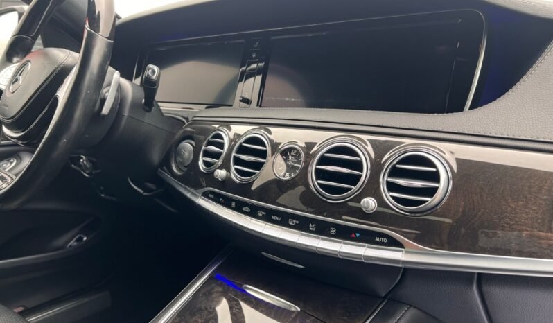 
								2015 Mercedes-Benz S-Class S 63 AMG Sedan full									
