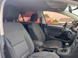 
										2015 Volkswagen Golf 5dr HB Auto 1.8 TSI Trendline full									