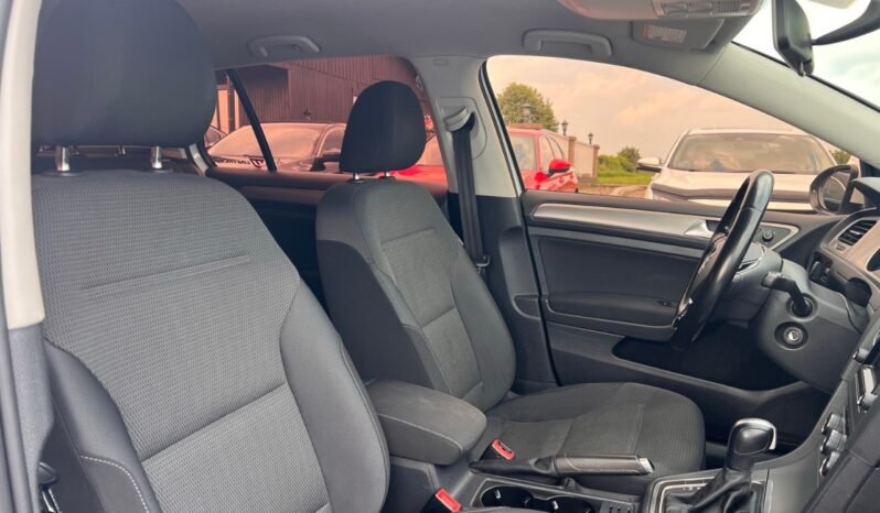 
								2015 Volkswagen Golf 5dr HB Auto 1.8 TSI Trendline full									
