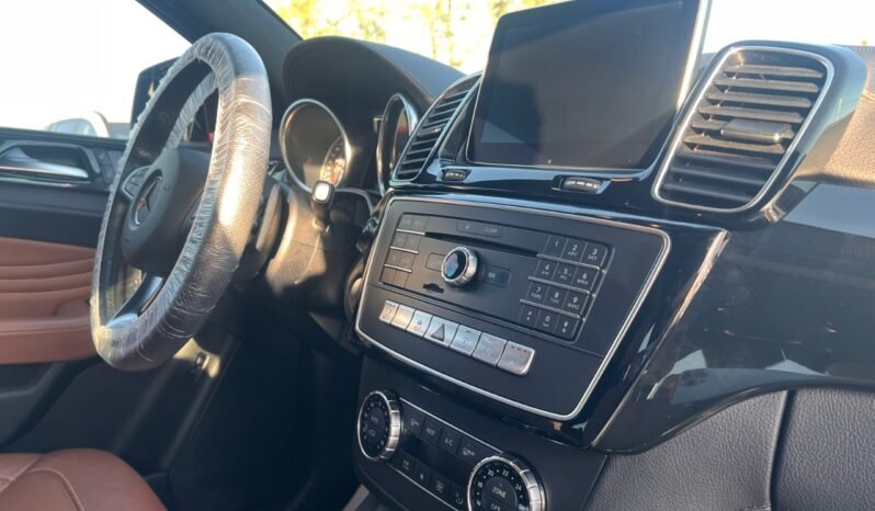 
								2016 Mercedes-Benz GLE GLE 450 AMG 4MATIC Coupe full									