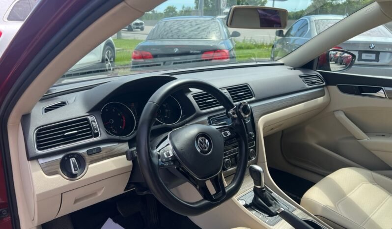 
								2017 Volkswagen Passat 4dr Sdn 1.8 TSI Auto Comfortline full									