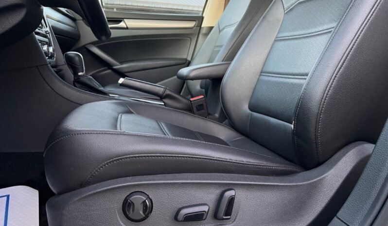 
								2015 Volkswagen Passat 4dr Sdn 1.8 TSI Auto Comfortline full									